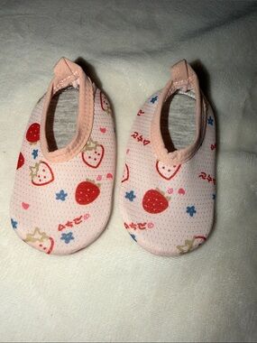 NWOT Pink Strawberry Print Kids Water Shoes